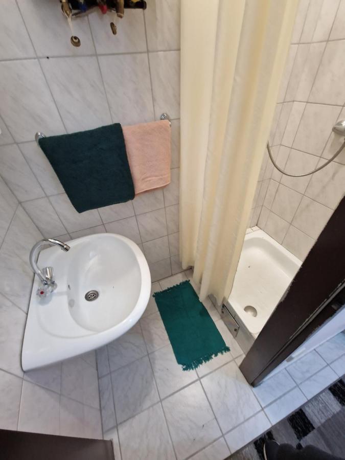 Central City Apartment Виена Екстериор снимка